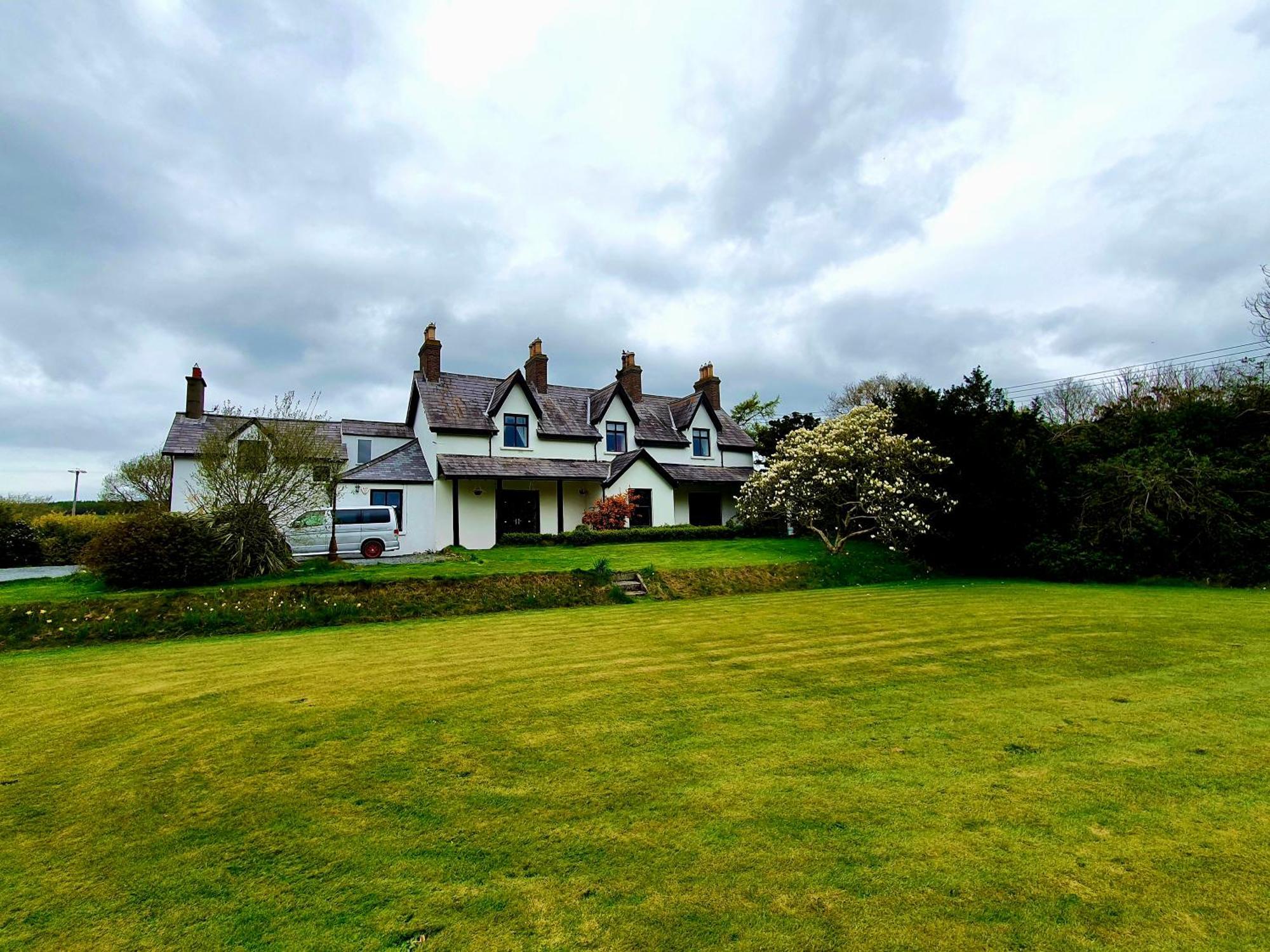 Bryansford Cottage 外观 照片
